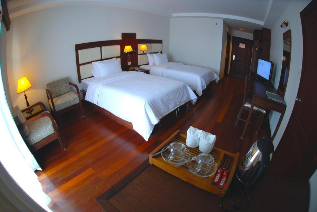 River City Hotel Mukdahan Esterno foto