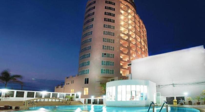 River City Hotel Mukdahan Esterno foto