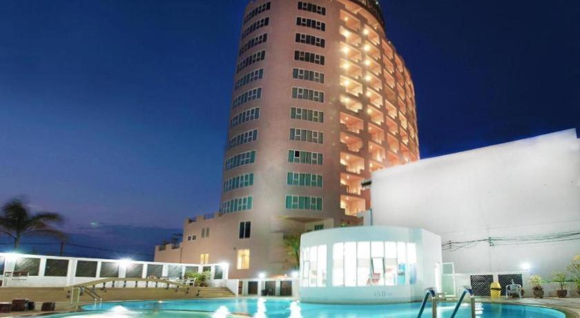 River City Hotel Mukdahan Esterno foto