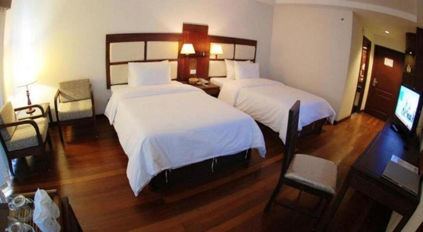 River City Hotel Mukdahan Esterno foto